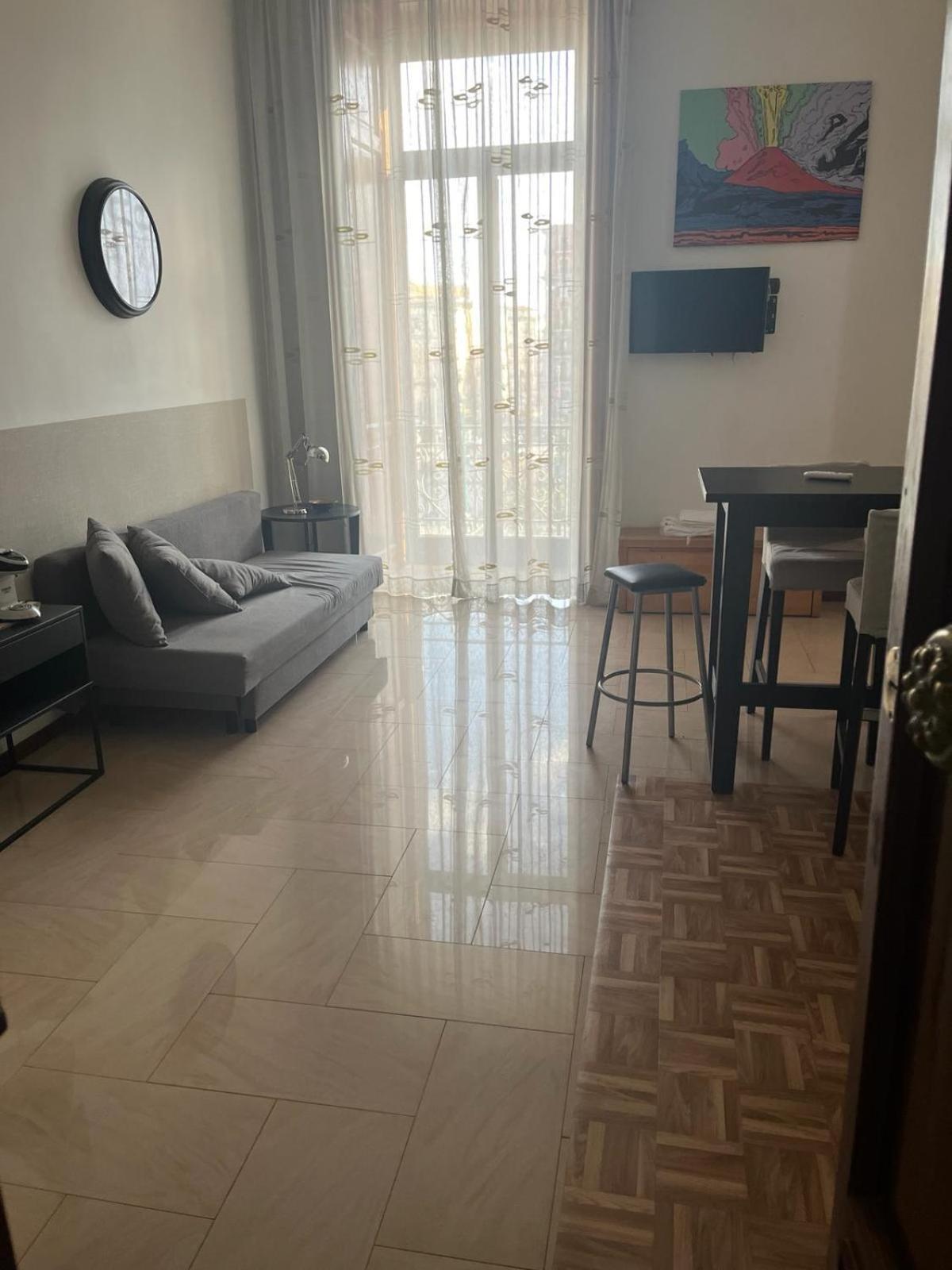 La Piazza - Garibaldi 2.6 Διαμέρισμα Νάπολη Εξωτερικό φωτογραφία
